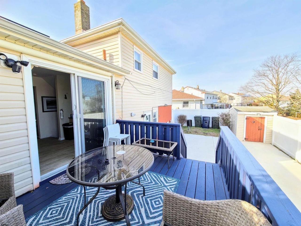 Stylish Cozy Quiet Family Retreat And Romantic Getaway Sleeps Up To 7 With Fast Wifi, Free Parking, Work Station, Alexa Enabled, Fenced In Backyard For Pets Grill Party Patio, Porch, Beach, Canal, Stadium,Boardwalk Restaurants, And Much More! Атлантик Сити Екстериор снимка
